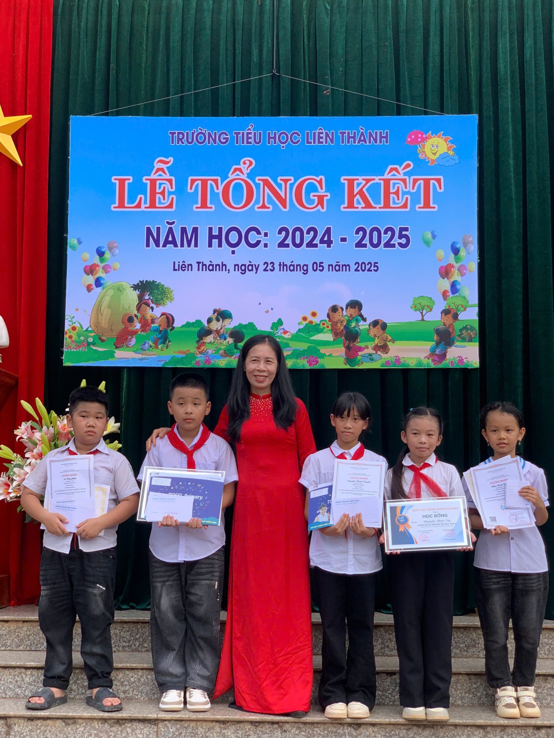 HS khối 3 đạt Toffect