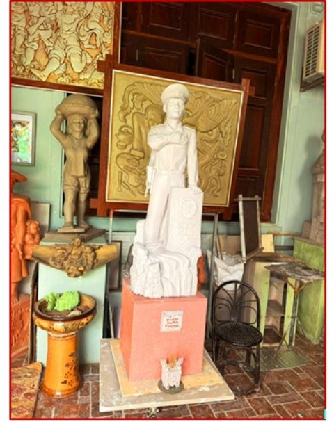 Tượng AHLLVT – Liệt sĩ Phạm Xuân Phong.